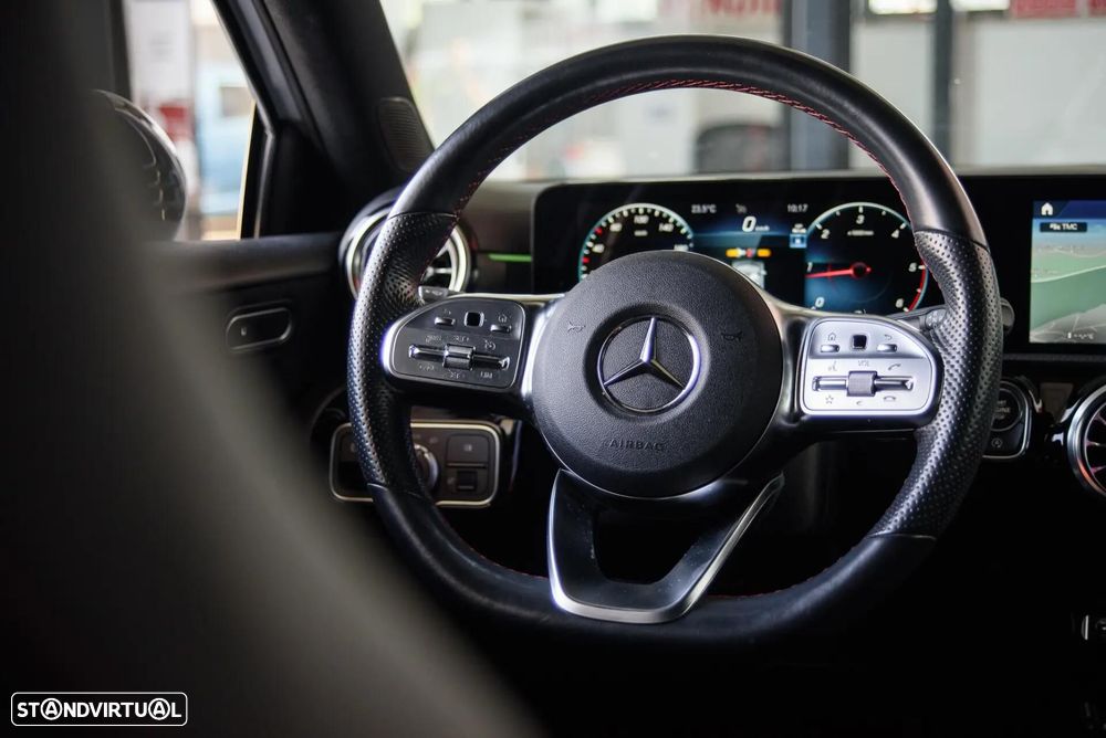 Mercedes-Benz A 180 d AMG Line - 49