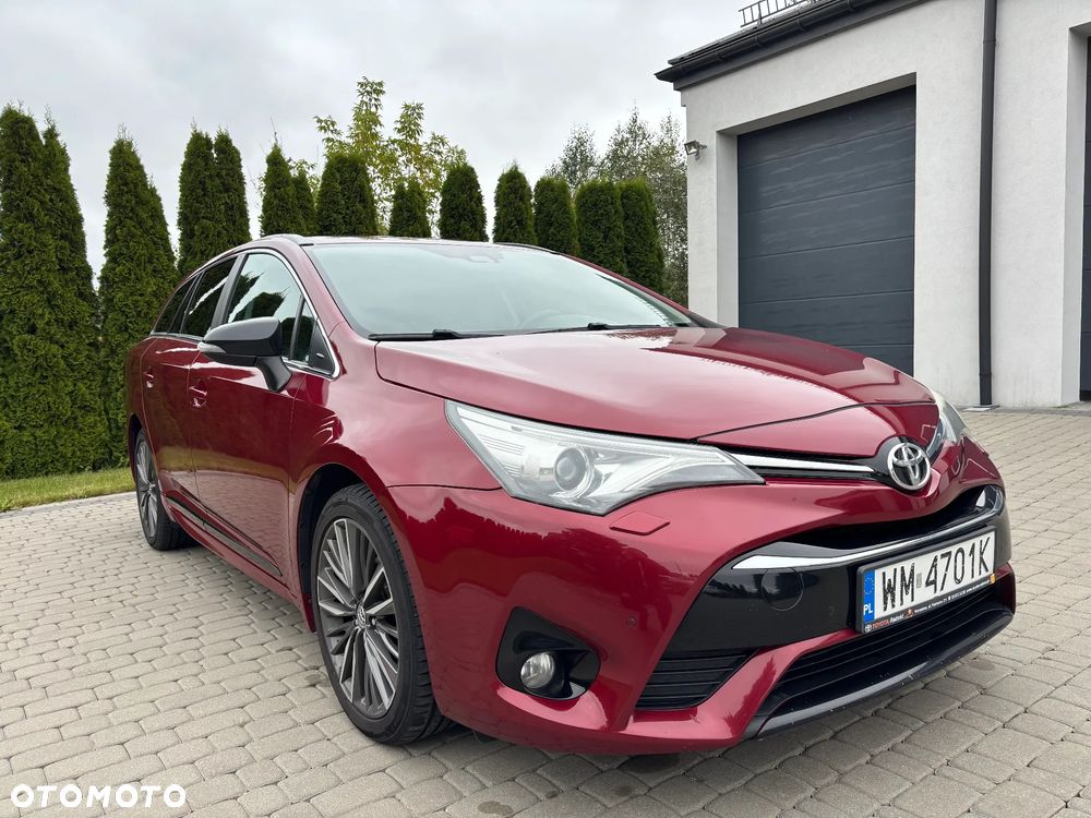Toyota Avensis 2.0 D-4D Selection - 1