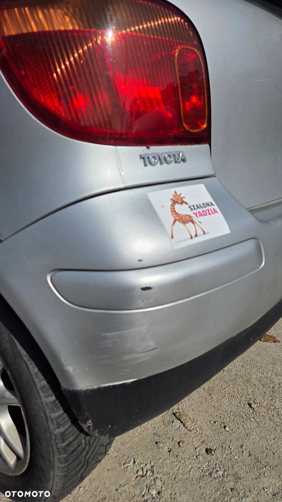 Toyota Yaris - 6