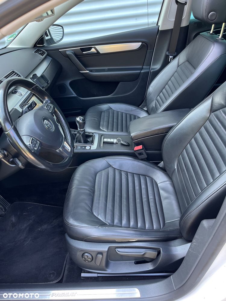 Volkswagen Passat Variant 2.0 TDI Highline - 33