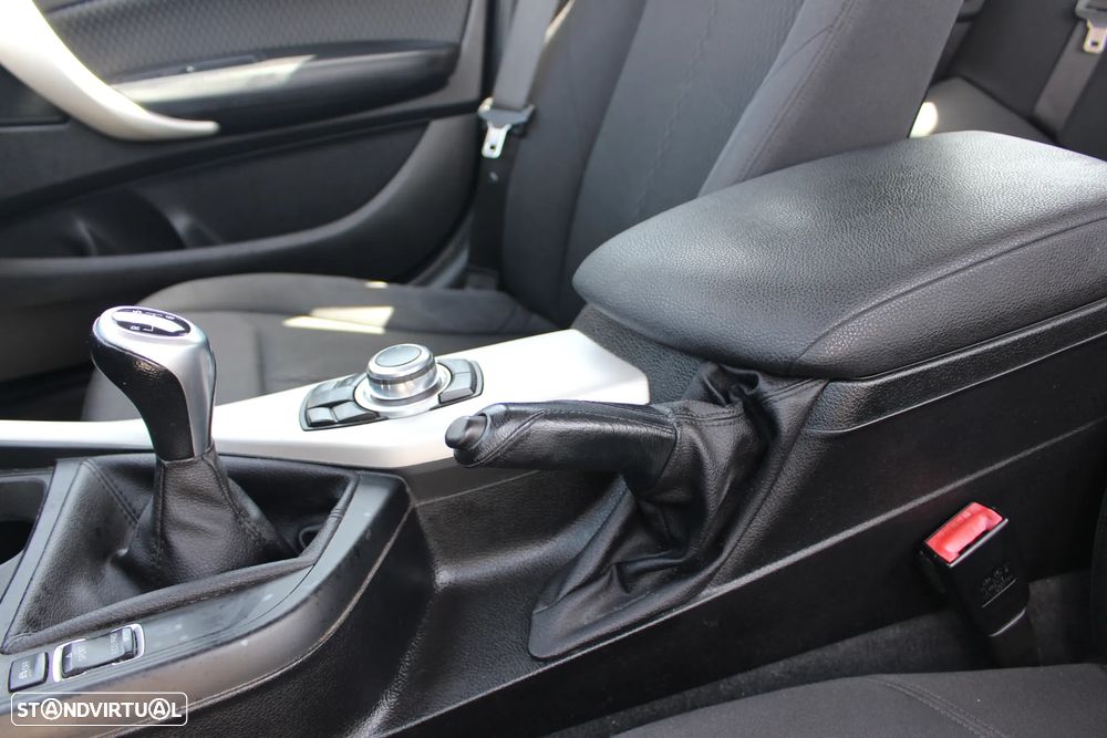 BMW 116 d EfficientDynamics Edition - 31