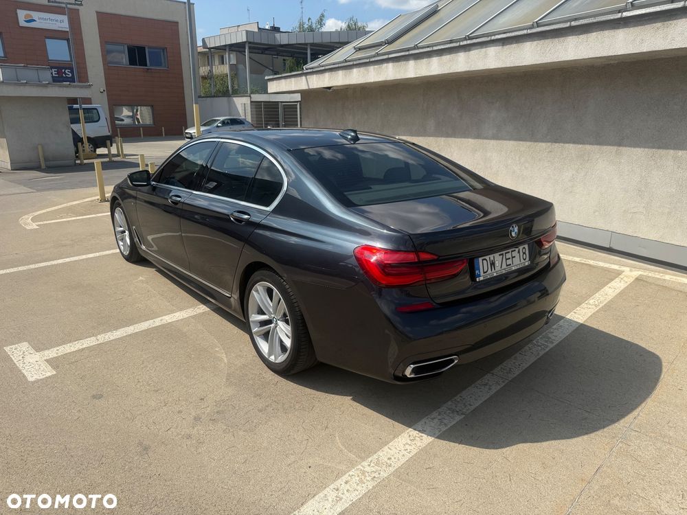 BMW Seria 7 730d xDrive - 35
