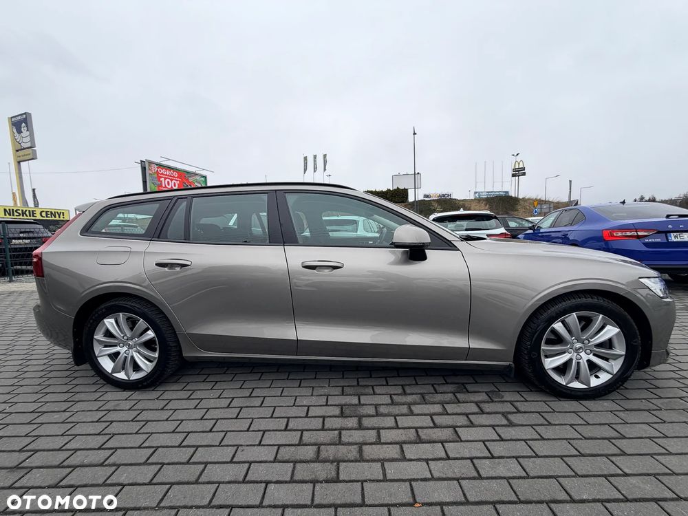 Volvo V60 B3 B Momentum Core - 7