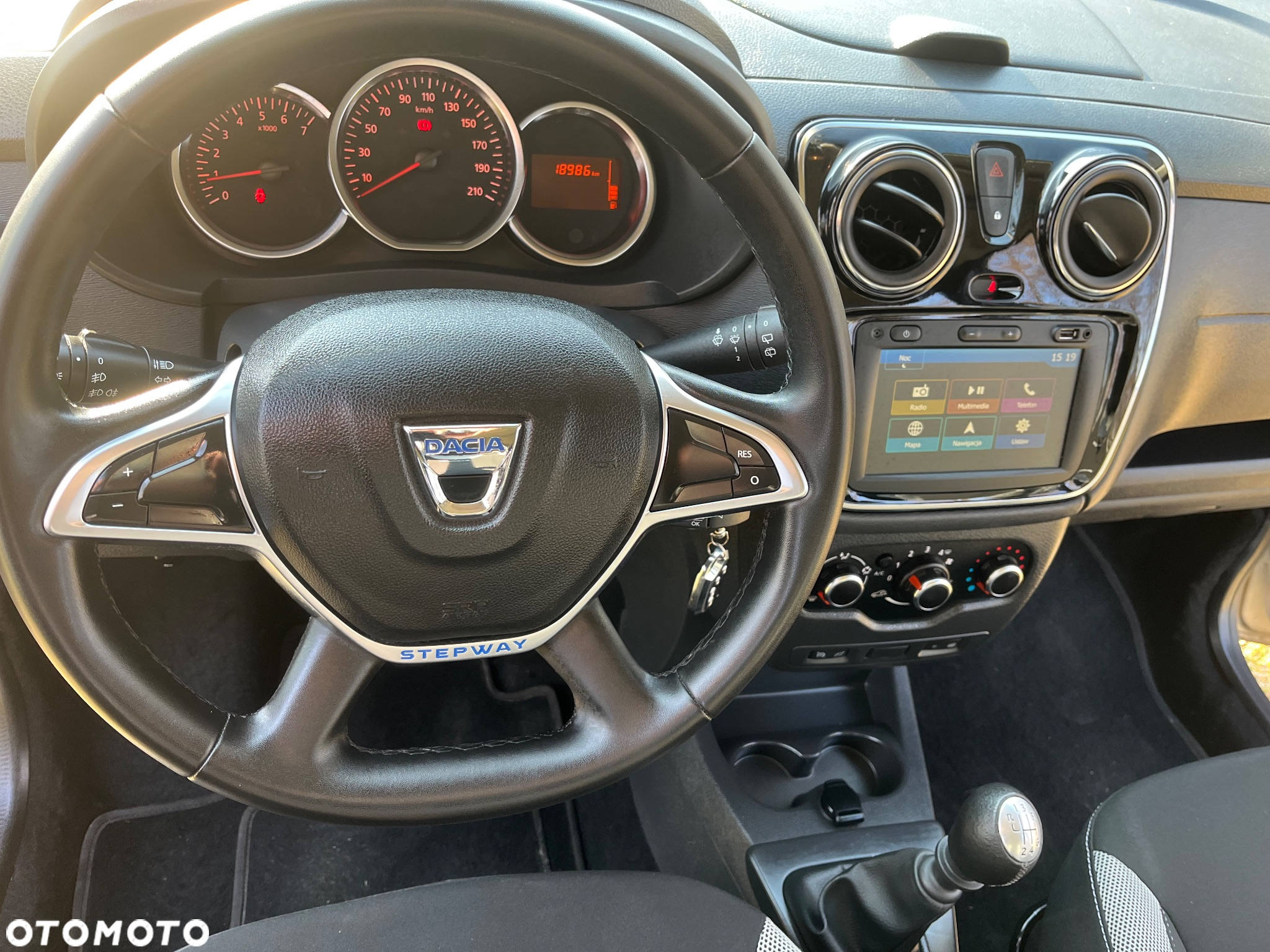 Dacia Lodgy Blue dCi 115 (7-Sitzer) Stepway Selection Blue - 12
