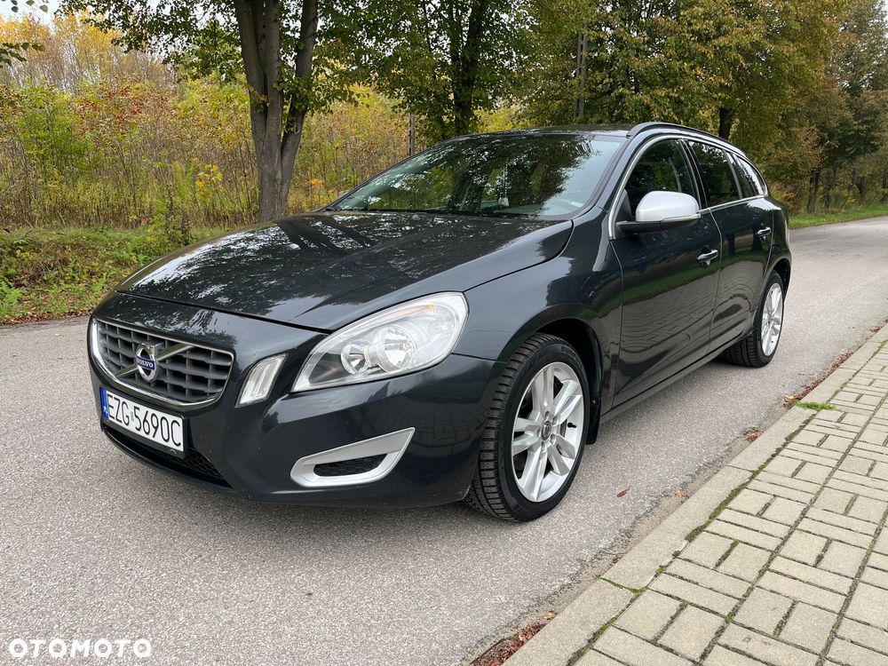 Volvo V60 D2 - 1