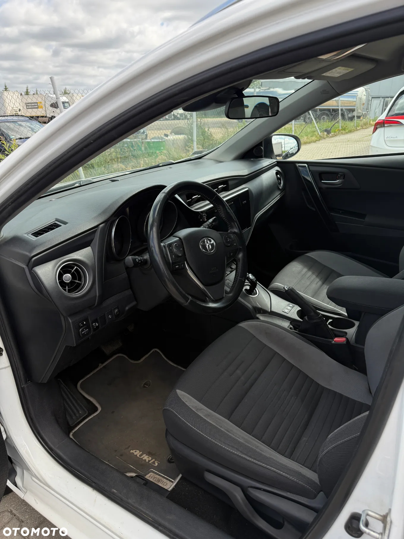 Toyota Auris Hybrid 135 Active - 8