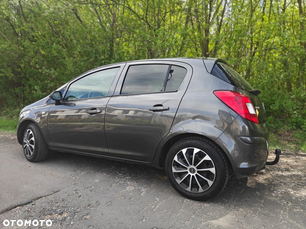 Opel Corsa - 15
