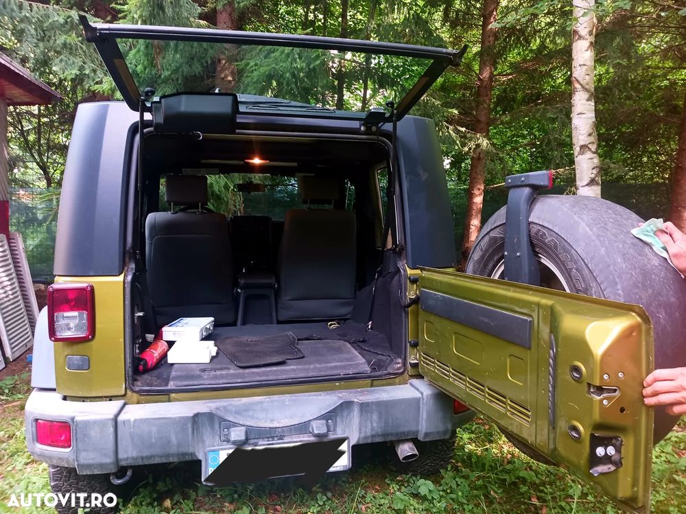 Jeep Wrangler 2.8 CRD DPF Sport - 6