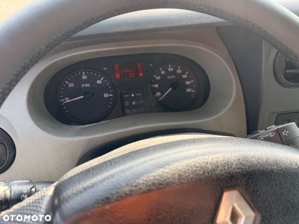 Renault Master - 11