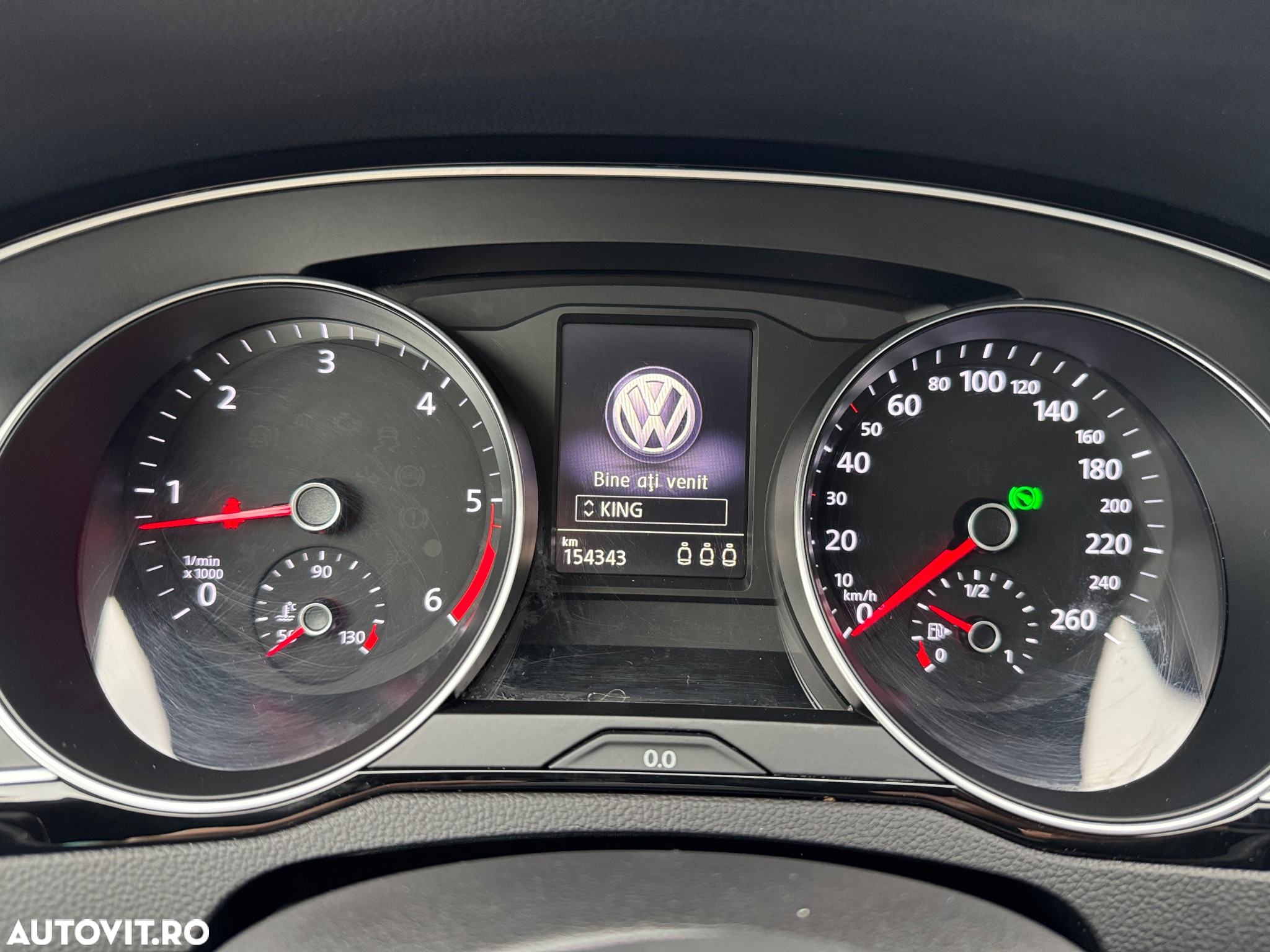 Volkswagen Passat 2.0 TDI DSG R Executive - 28