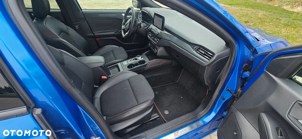 Ford Focus 2.0 TDCi ST-2 PowerShift - 12