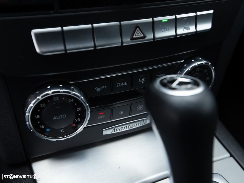 Mercedes-Benz C 220 - 17