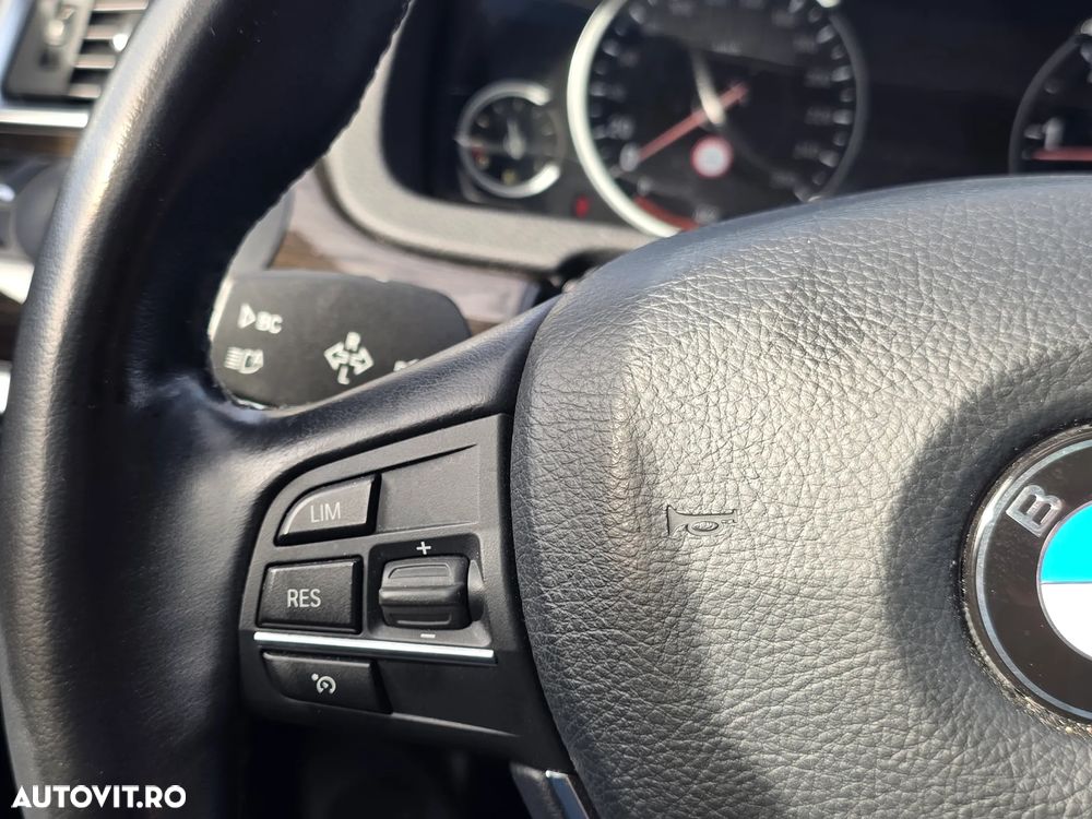 BMW Seria 5 520d Aut. Luxury Line - 21