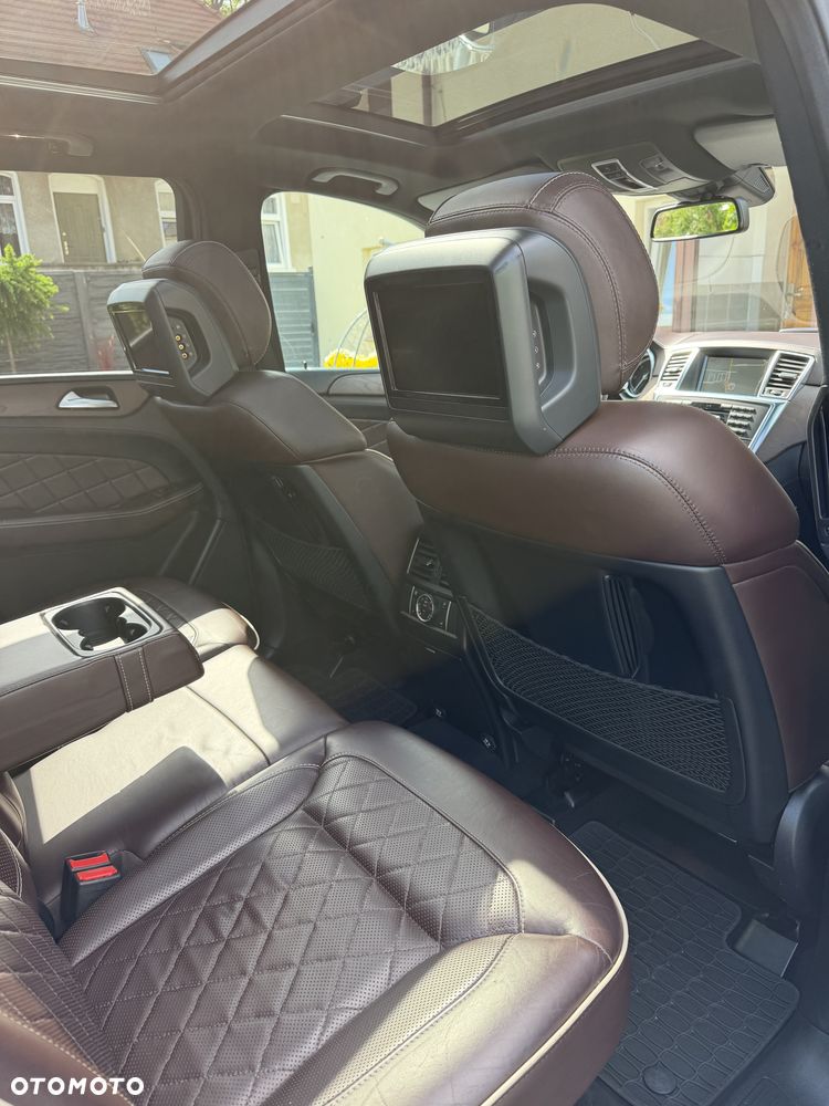 Mercedes-Benz ML 350 BlueTEC 4-Matic - 13