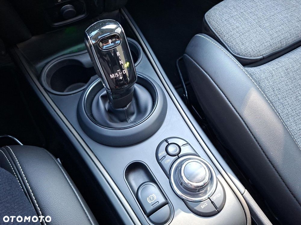 MINI Countryman Cooper Classic Trim - 20