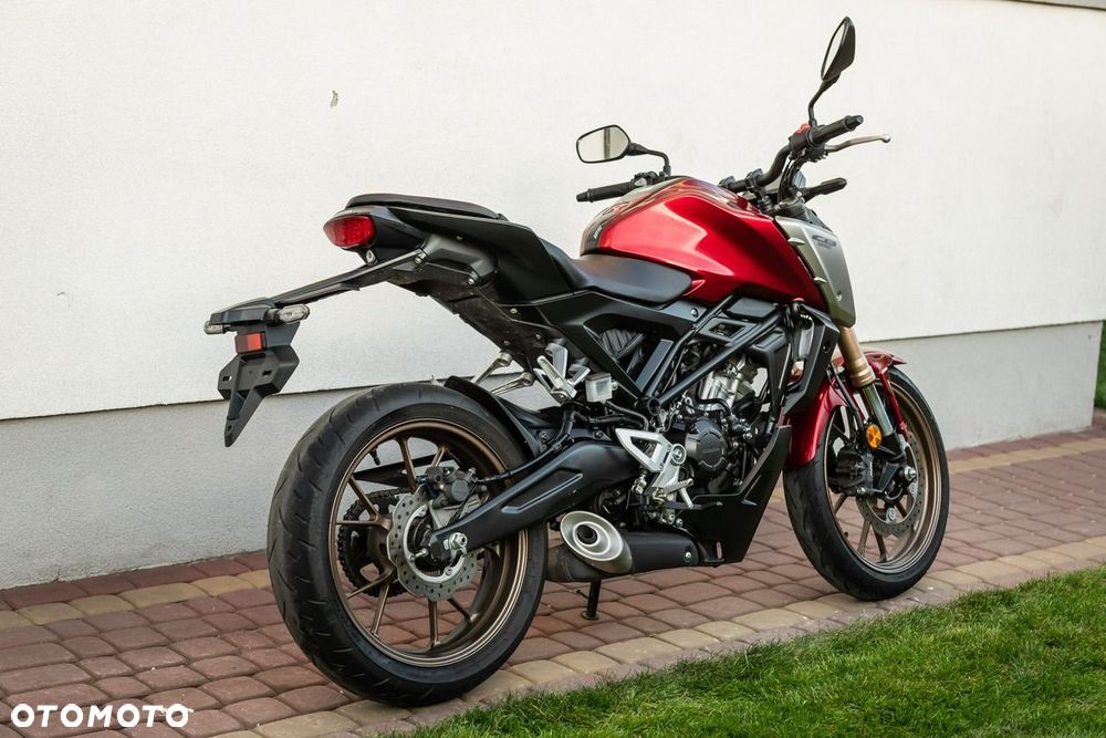 Honda CB - 4