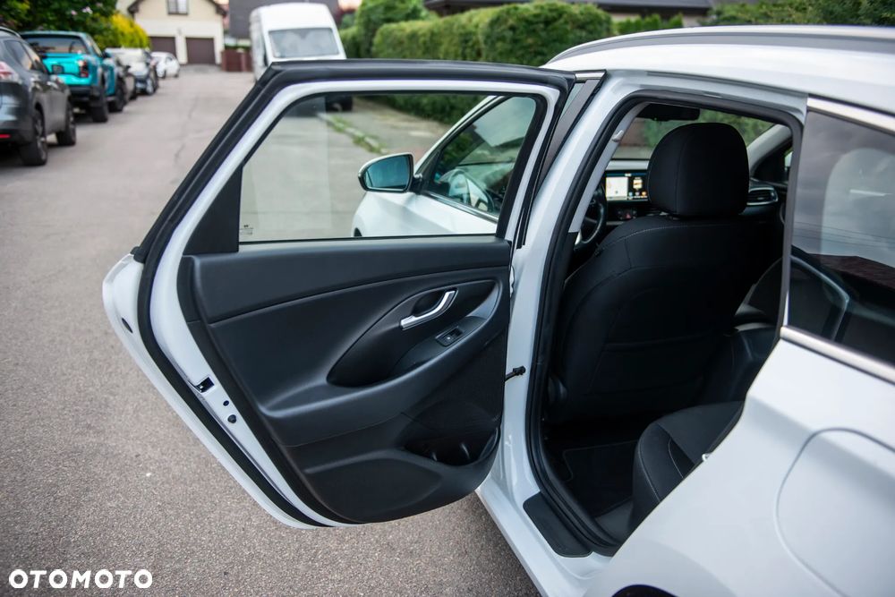 Hyundai i30 1.6 CRDI DCT Style - 29