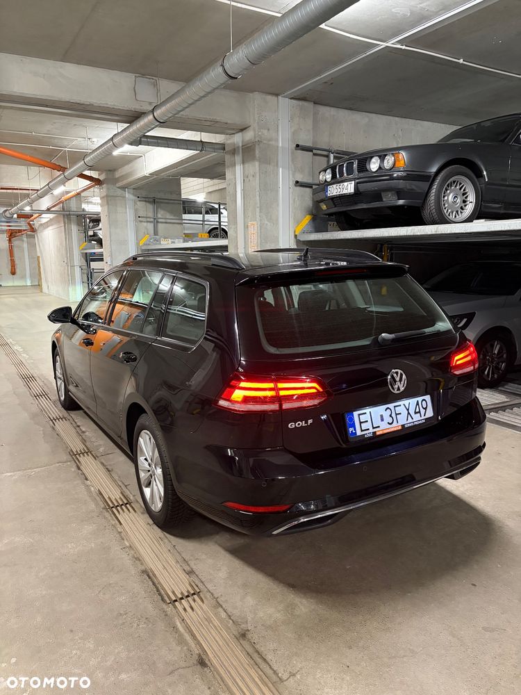 Volkswagen Golf 1.6 TDI BMT Comfortline - 29