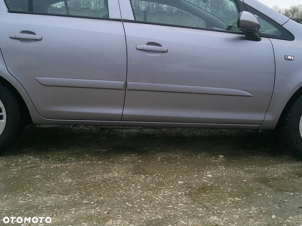 Opel Corsa 1.3 CDTI DPF Cosmo - 11