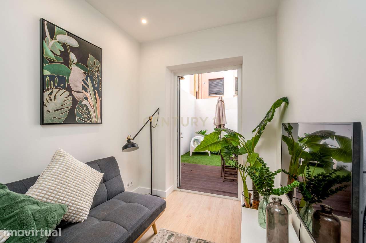 Apartamento T1 com Logradouro Privativo | Alto de Santo Amaro | Alcânt - Grande imagem: 4/27