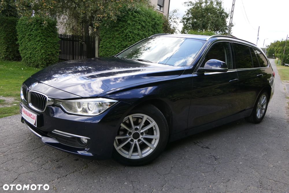BMW Seria 3 320d Efficient Dynamics Luxury Line - 4