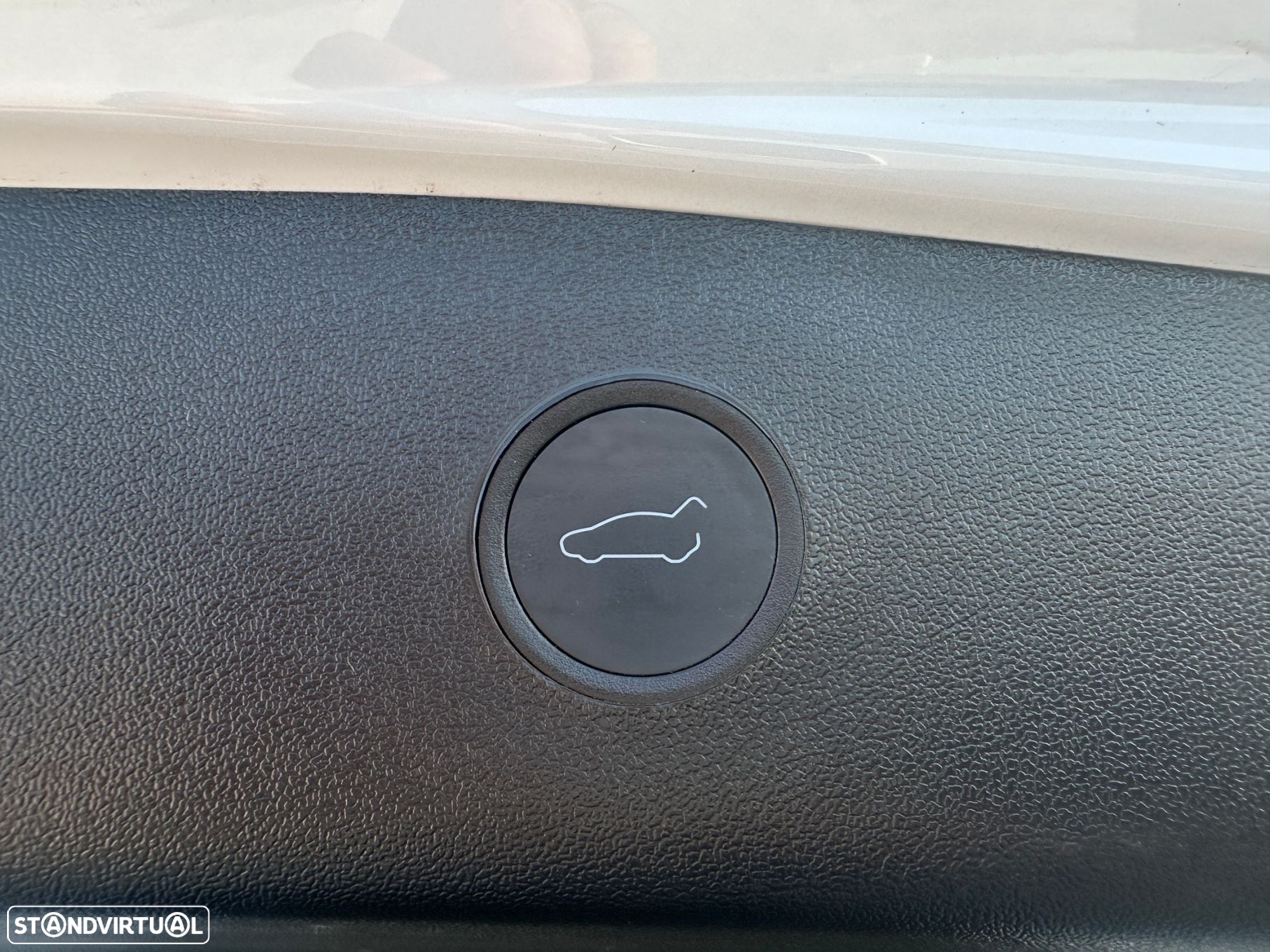 Tesla Model 3 Standard Range Plus RWD - 27