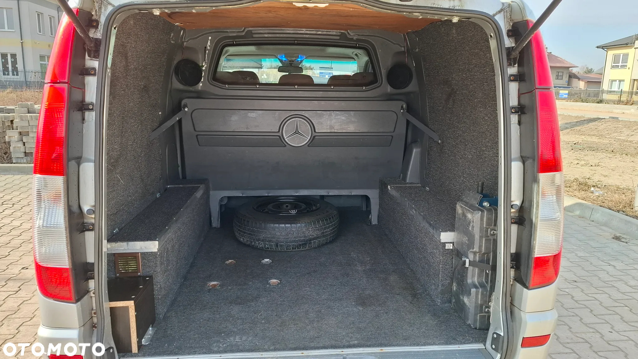 Mercedes-Benz Vito - 17