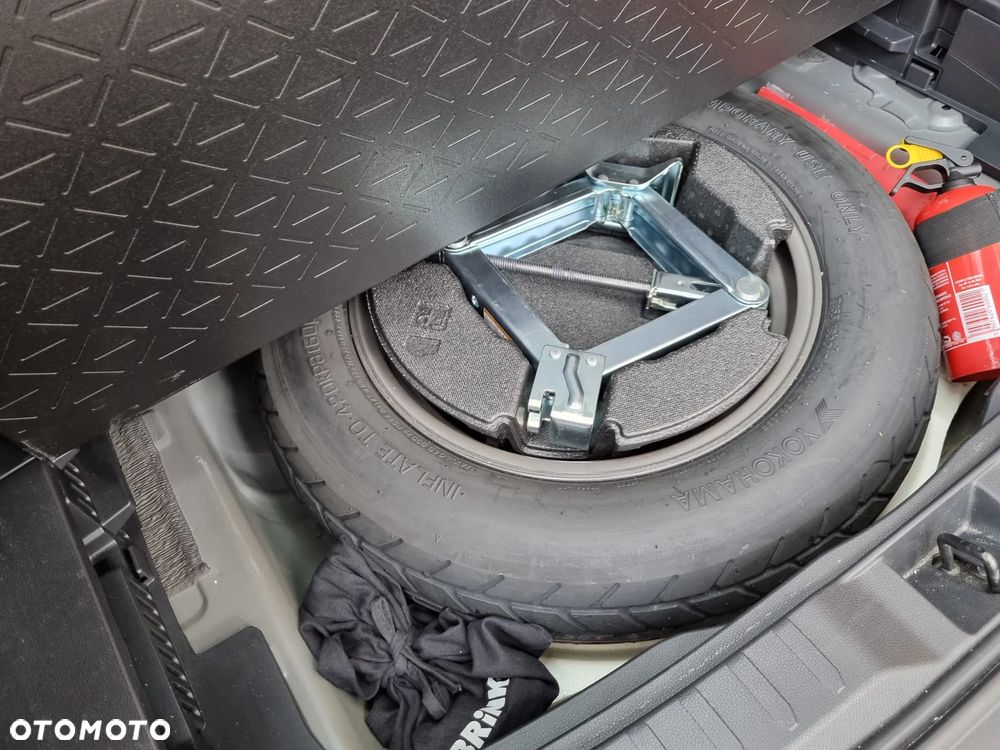 Toyota RAV4 - 39