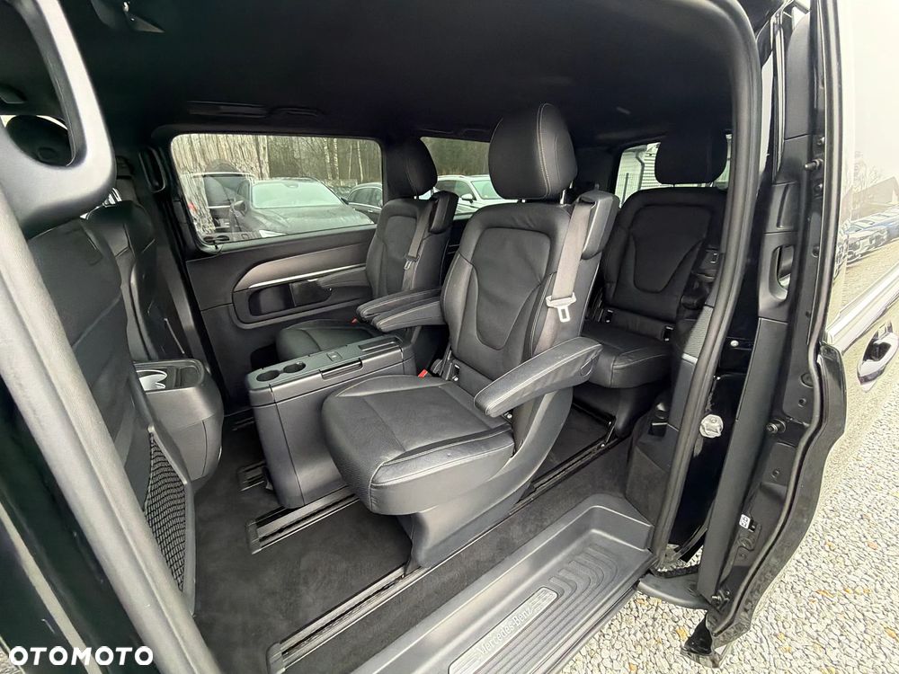 Mercedes-Benz Klasa V 300 d Extralang 4Matic 9G-TRONIC Avantgarde Edition - 30