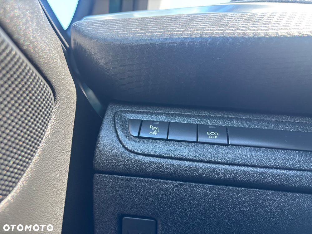 Peugeot 2008 PureTech 130 Allure - 26