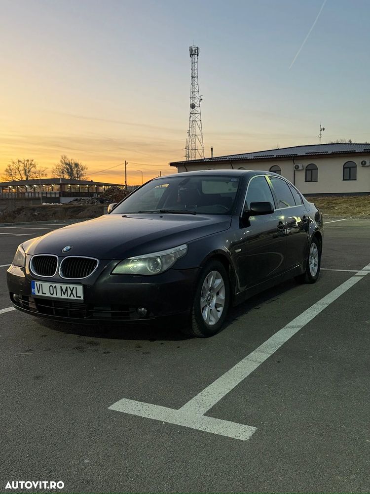 BMW Seria 5 520d Aut. - 9