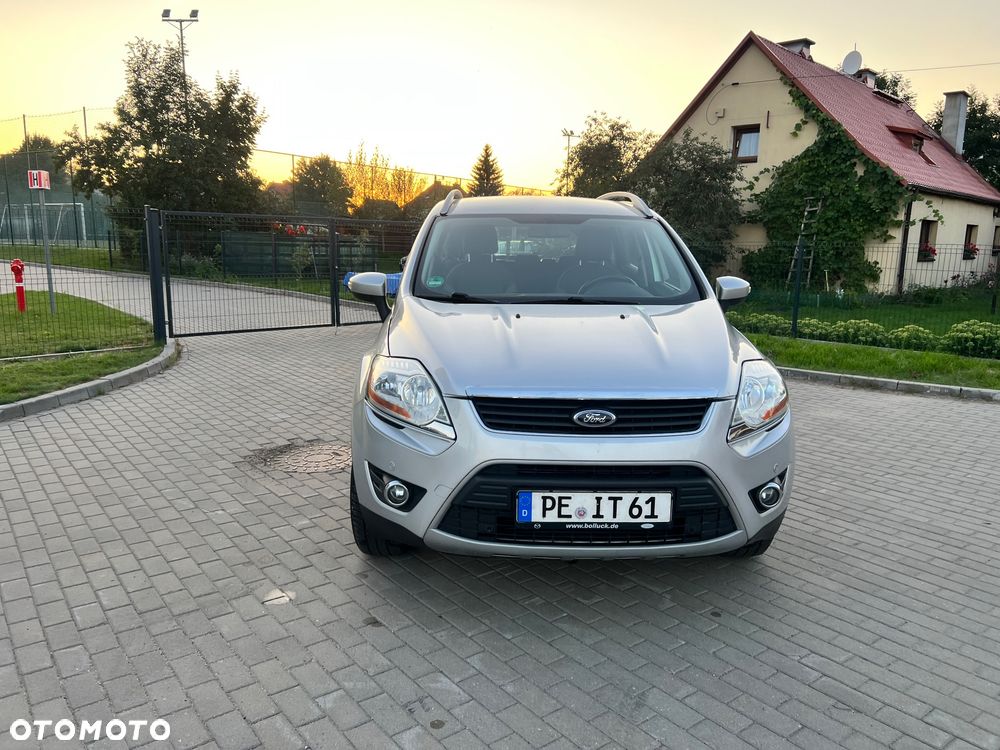 Ford Kuga 2.0 TDCi 2x4 Titanium - 23