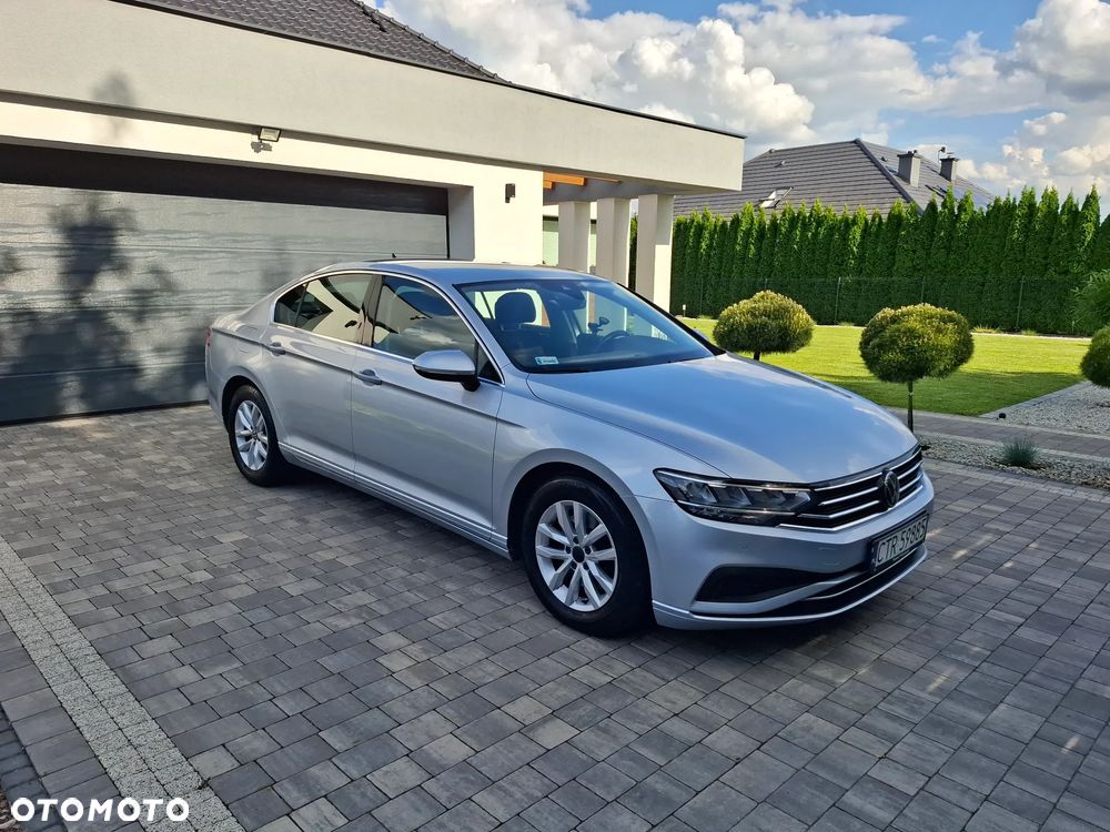 Volkswagen Passat 2.0 TDI EVO Elegance - 12