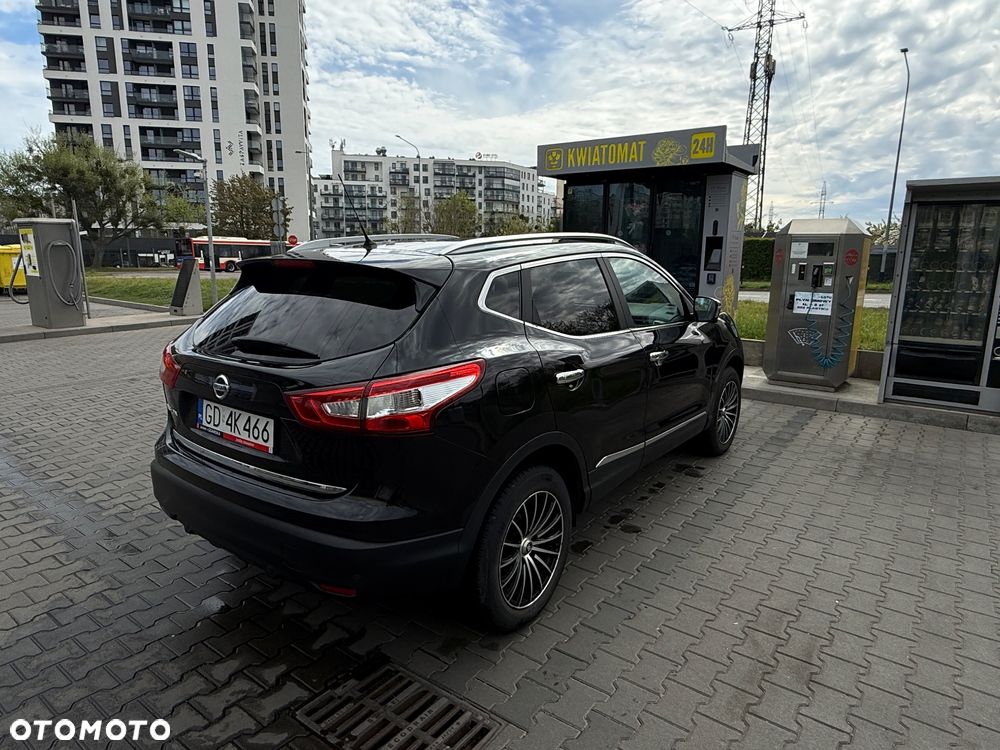 Nissan Qashqai 1.5 dCi Tekna - 4