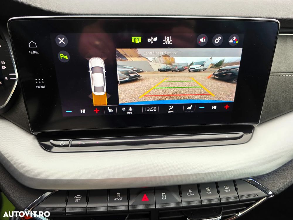 Skoda Octavia 2.0 TDI DSG Sportline - 35