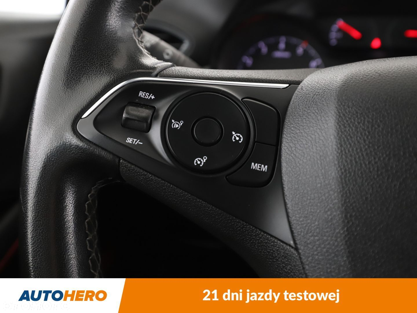 Opel Crossland X - 29