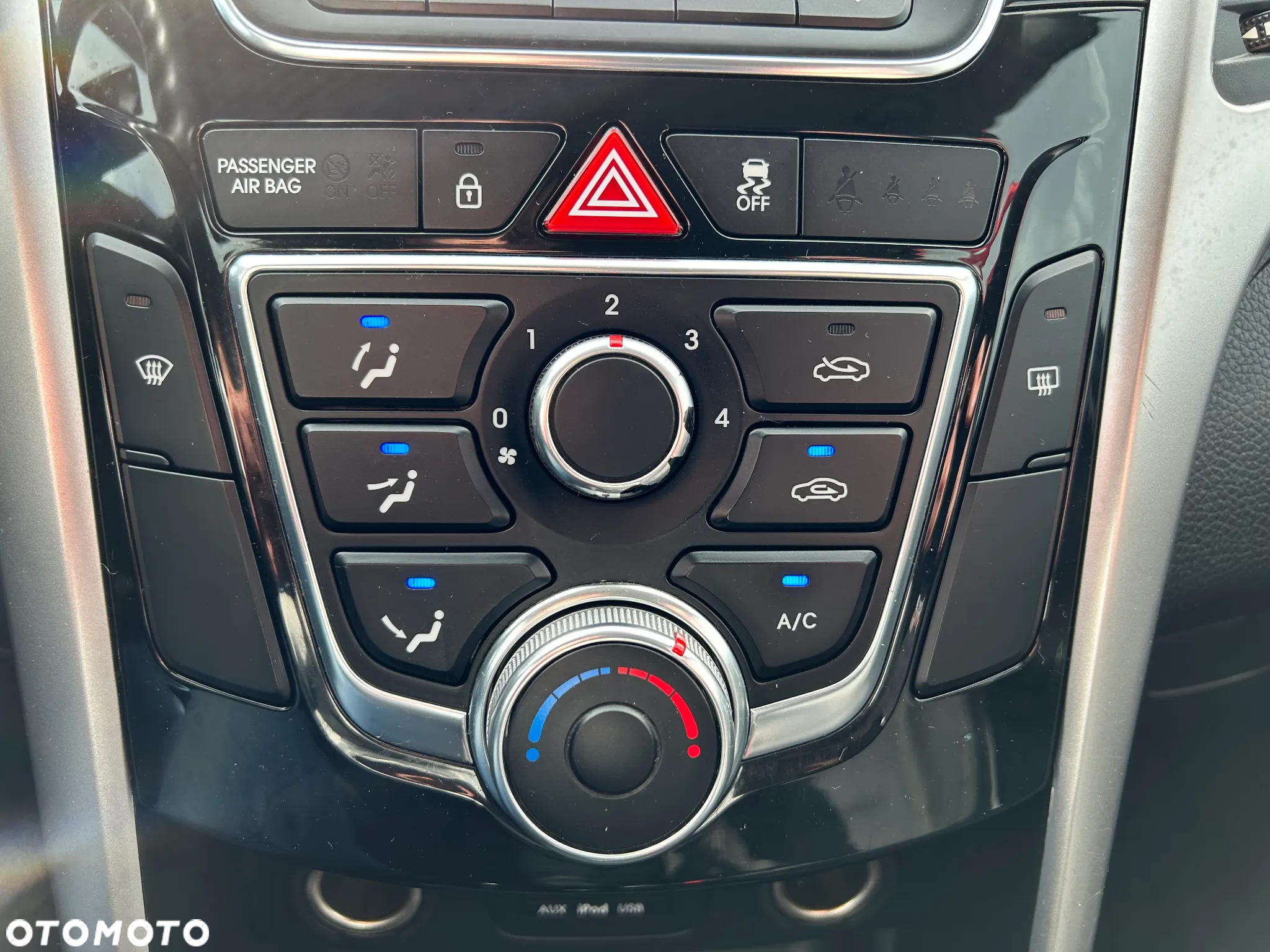 Hyundai i30 1.4 Comfort - 12