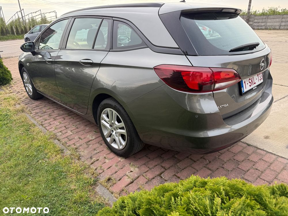 Opel Astra 1.5 D Start/Stop Business Edition - 4
