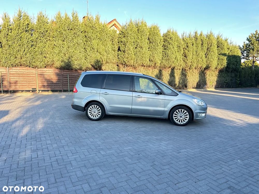 Ford Galaxy 2.0 TDCi Ambiente - 10