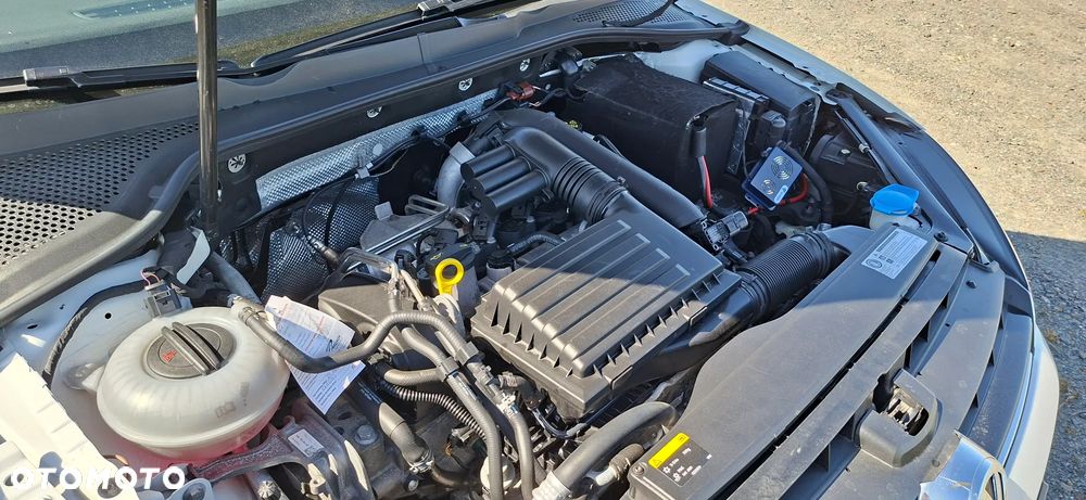 Volkswagen Golf 1.4 TSI BlueMotion Technology Cup - 34