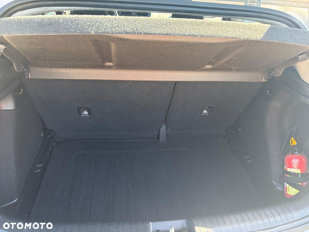 Hyundai i20 1.4 Comfort - 33