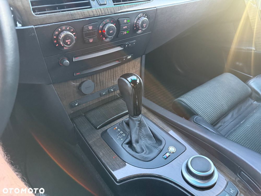 BMW Seria 5 - 29