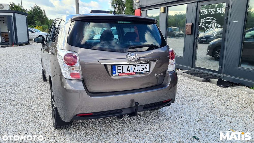 Toyota Verso - 15
