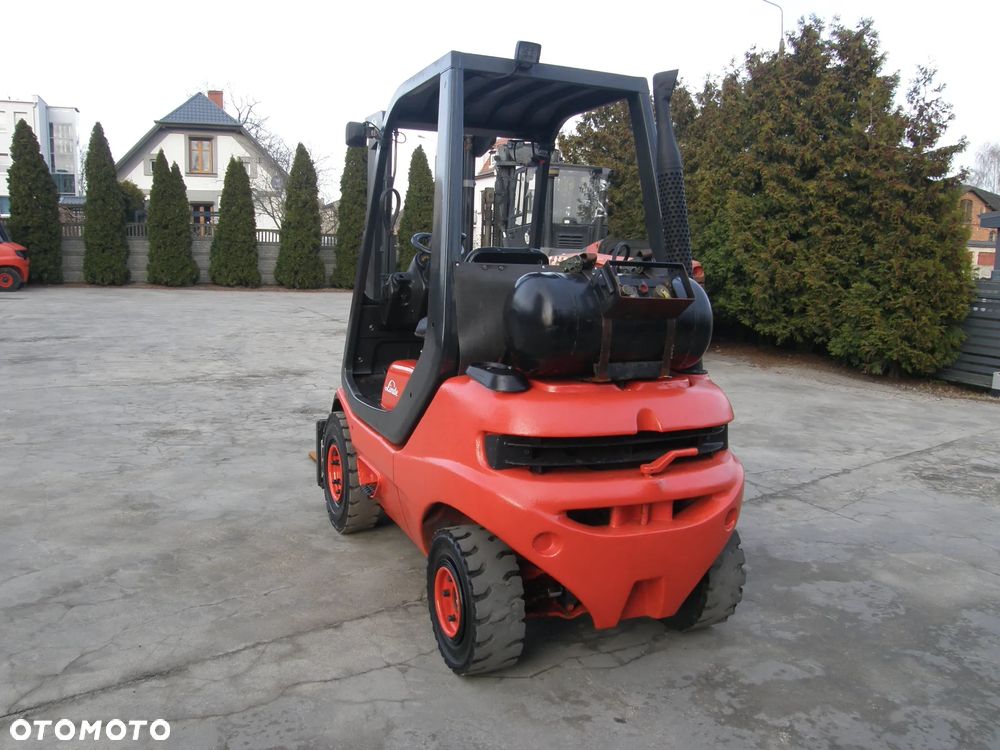 Linde H20T-02 1995 wolny skok przesuw z Niemiec - 15