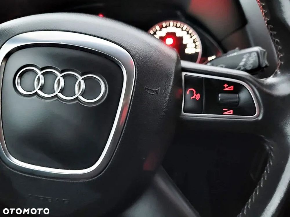 Audi Q5 2.0 TDI Quattro - 22