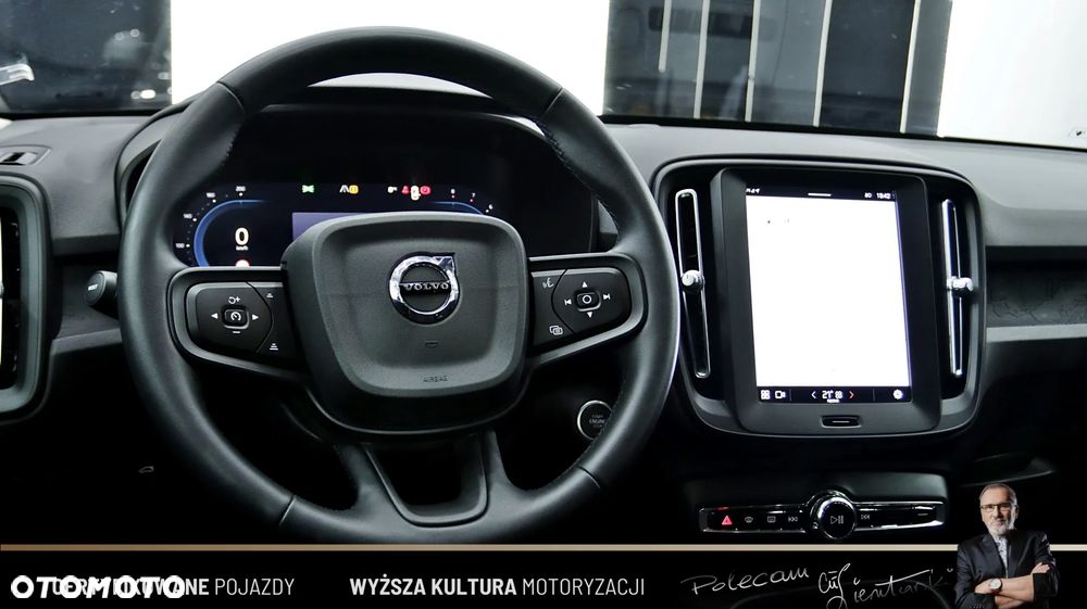 Volvo XC 40 B3 Essential - 16