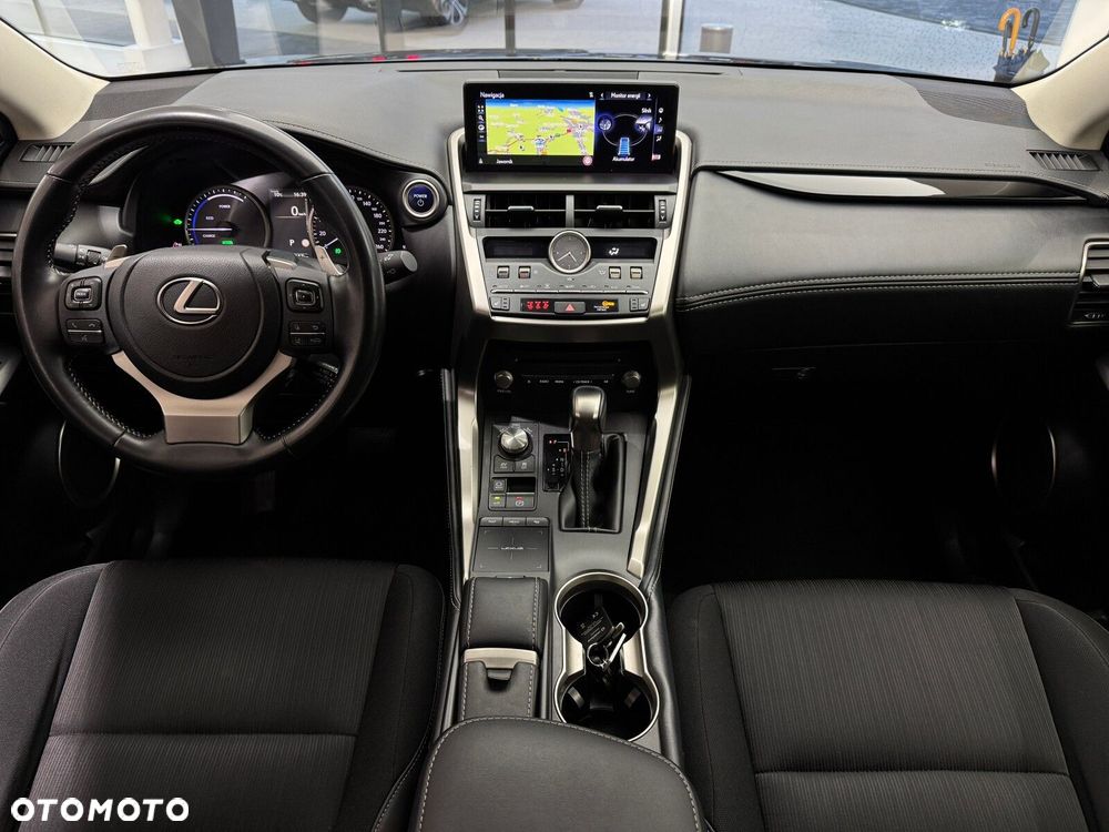 Lexus NX 300h Business Edition AWD - 14
