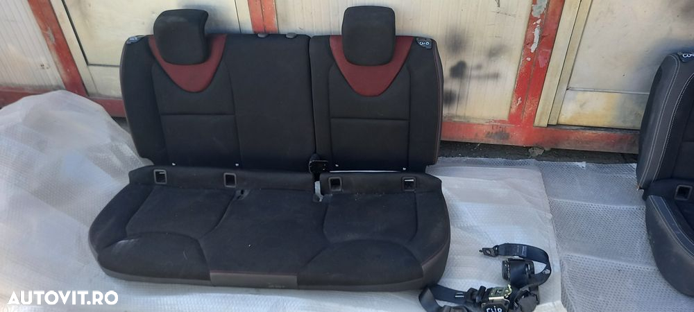 Banchete spate Renault Clio 2017 - 5