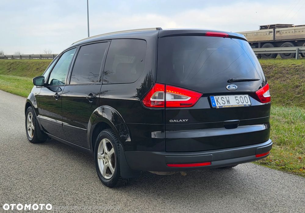 Ford Galaxy - 7