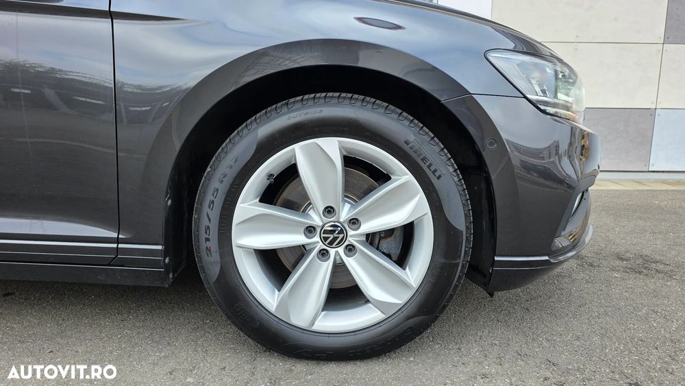 Volkswagen Passat Variant 2.0 TDI SCR DSG Business - 41